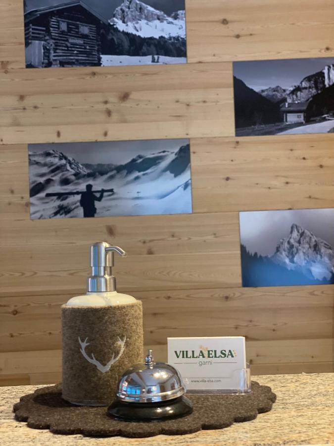Garni Villa Elsa Pozza di Fassa Exteriör bild