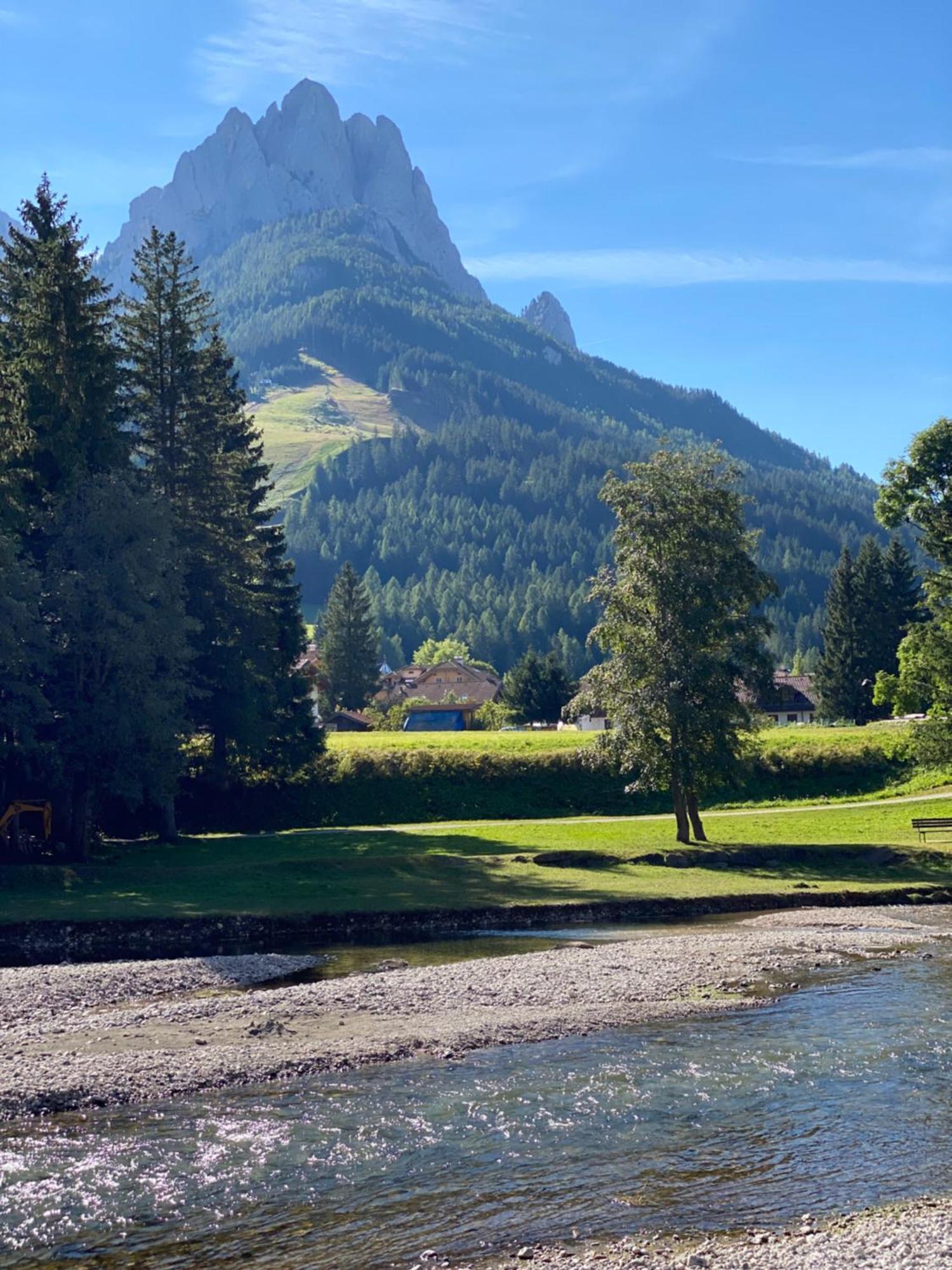 Garni Villa Elsa Pozza di Fassa Exteriör bild